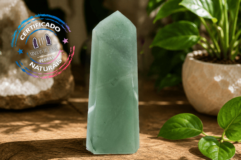 Quartzo Verde Natural: A Pedra da Renovação, do Equilíbrio e da Conexão com a Natureza
